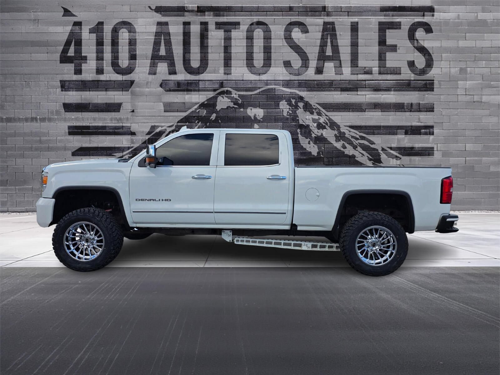 Used 2016 GMC Sierra 2500 Denali AWD/4WD image 7