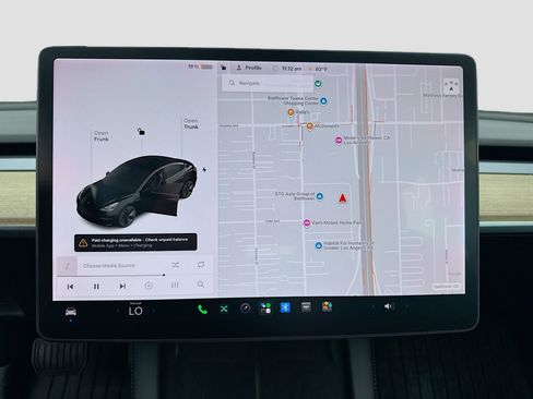 Used 2021 Tesla Model 3 Standard Range Plus RWD image 9
