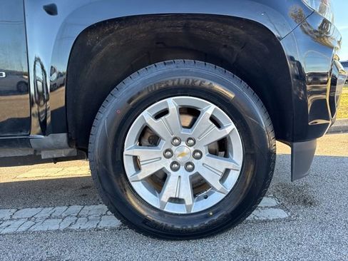 Used 2021 Chevrolet Colorado LT image 9