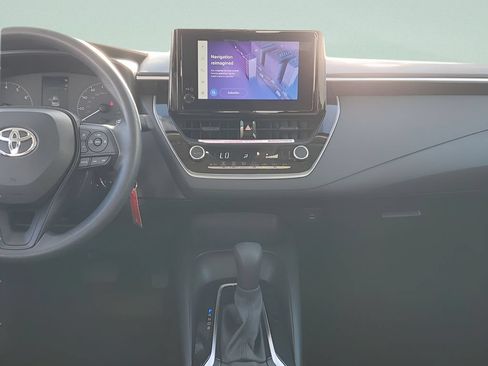 Used 2024 Toyota Corolla LE FWD image 15