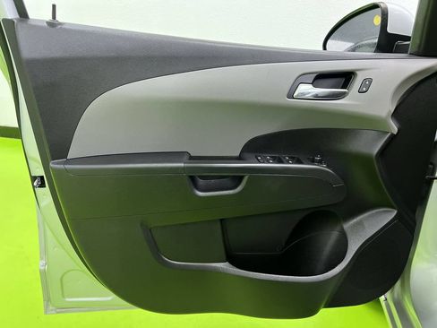 Used 2015 Chevrolet Sonic LTZ FWD image 16