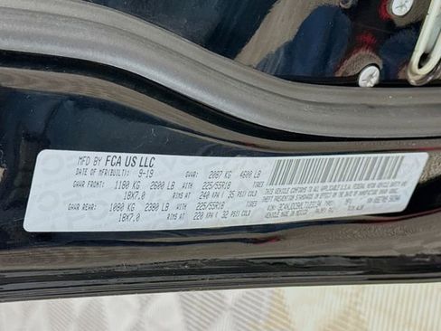 Used 2020 Jeep Compass Limited image 31