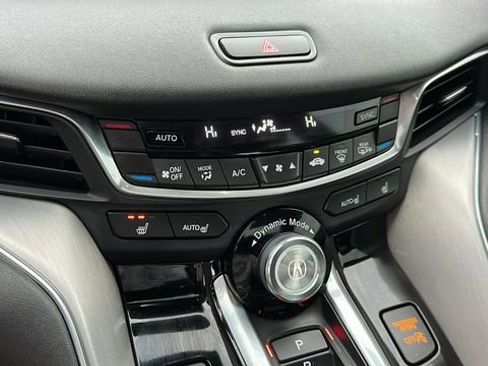 Used 2024 Acura TLX w/ Technology Package image 18