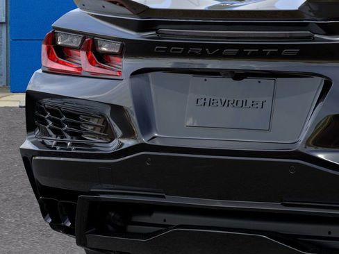 New 2025 Chevrolet Corvette E-Ray w/ Battery Protection Package image 14