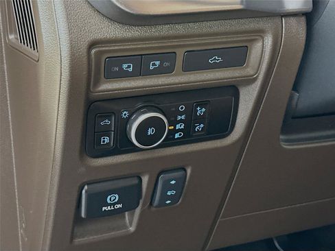 Used 2024 Ford F150 King Ranch AWD/4WD image 14
