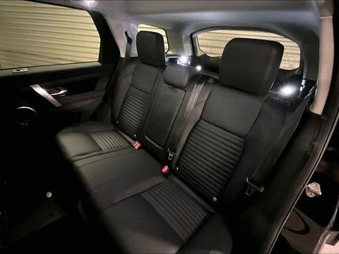 Certified 2025 Land Rover Discovery Sport S image 17