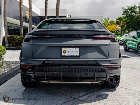 Used 2024 Lamborghini Urus S AWD/4WD image 5