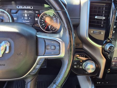 Used 2019 RAM 1500 Laramie image 11