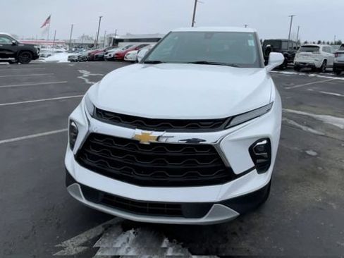 Used 2023 Chevrolet Blazer LT w/ Driver Confidence Package FWD image 5