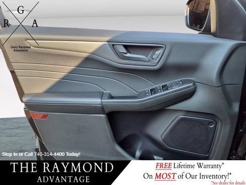 Used 2023 Ford Escape Active AWD/4WD image 18