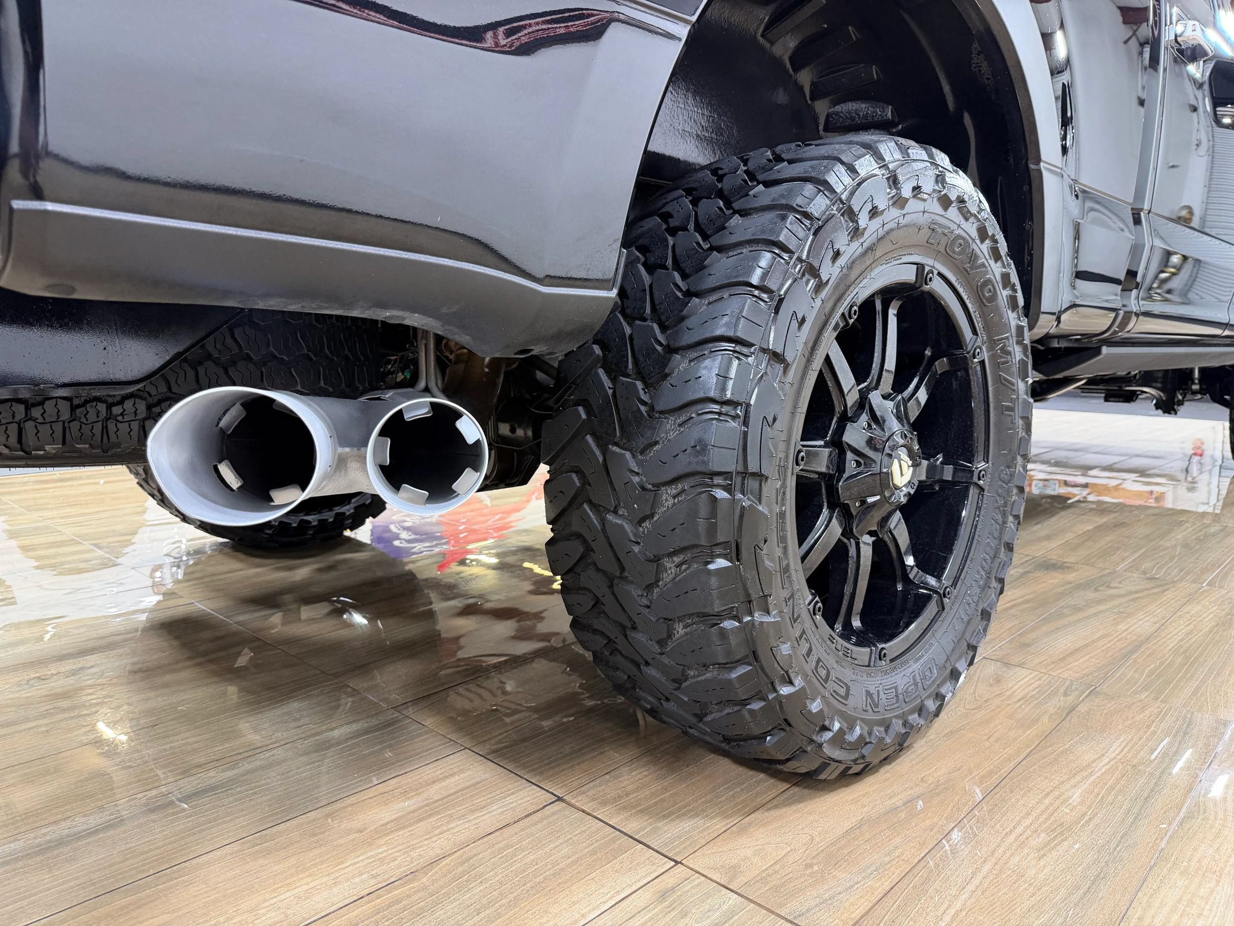 Used 2019 Ford F250 Platinum w/ Platinum Ultimate Package AWD/4WD image 6