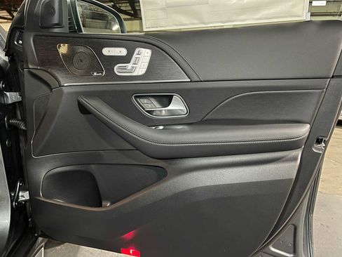 New 2026 Mercedes-Benz GLE 53 AMG 4MATIC Coupe image 11