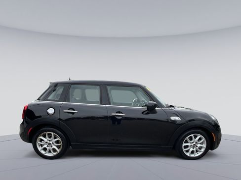 Used 2020 MINI Cooper S image 10