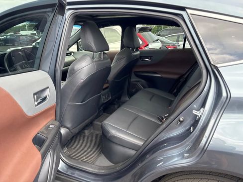 Used 2021 Toyota Venza Limited w/ Advanced Technology Package AWD/4WD image 5