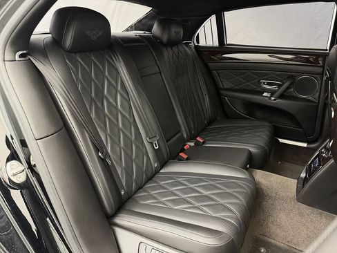 Used 2015 Bentley Flying Spur V8 AWD/4WD image 25