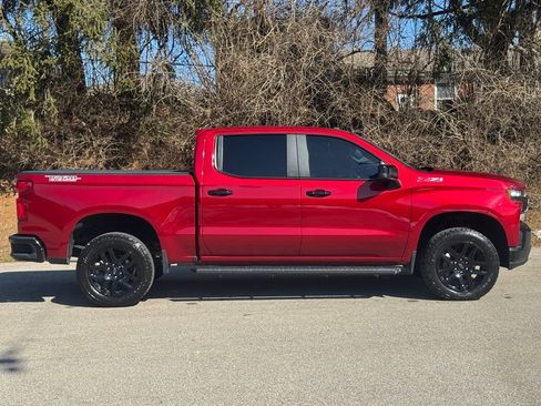Used 2021 Chevrolet Silverado 1500 LT Trail Boss w/ Bed Protection Package AWD/4WD image 3