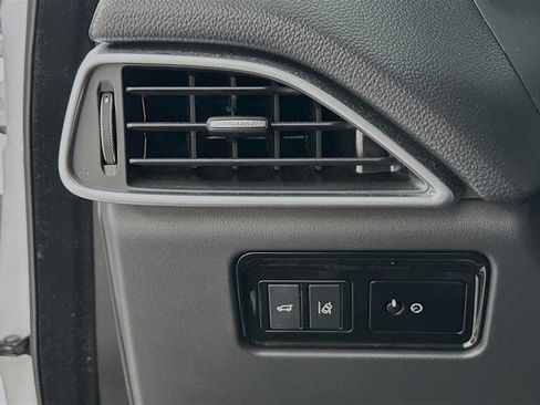 Used 2018 Jaguar F-PACE Prestige AWD/4WD image 14