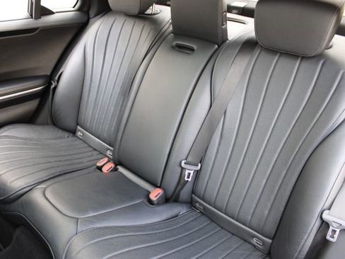 Used 2022 Mercedes-Benz S 500 4MATIC w/ AMG Line Package image 11