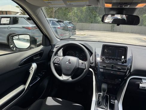 New 2025 Mitsubishi Eclipse Cross LE image 23