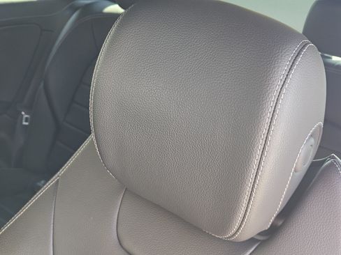 Used 2023 Mercedes-Benz C 300 Coupe image 12