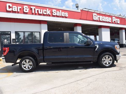 Used 2021 Ford F150 XLT RWD image 2