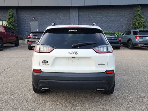 Used 2022 Jeep Cherokee Latitude Lux w/ Sun & Sound Group AWD/4WD image 6