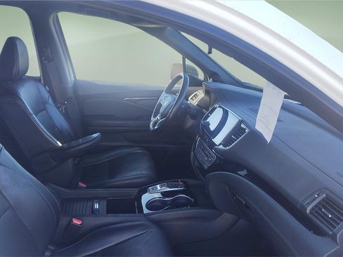 Used 2019 Honda Passport Elite image 11