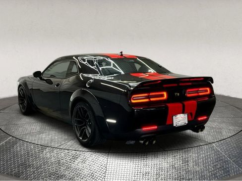 Used 2019 Dodge Challenger R/T Scat Pack image 6