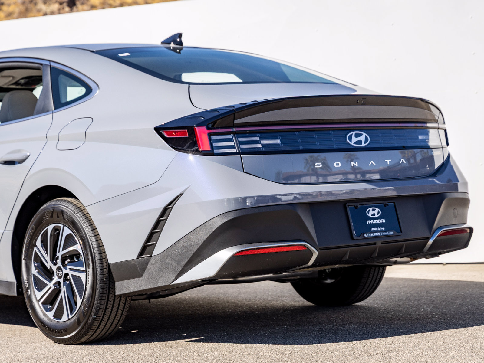 New 2027 Hyundai Sonata Blue FWD image 9