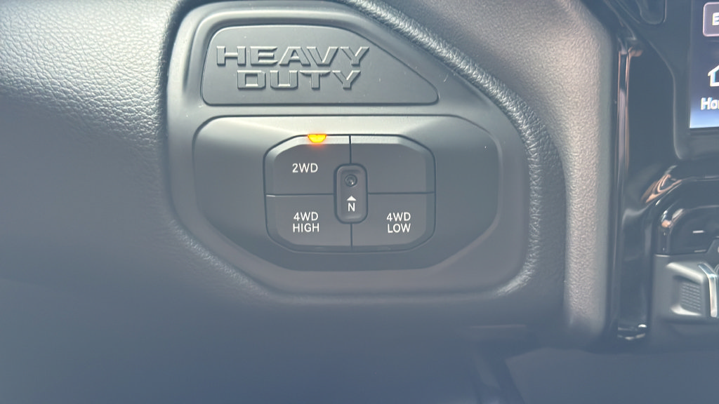 Used 2025 RAM 2500 Laramie w/ Night Edition AWD/4WD image 27