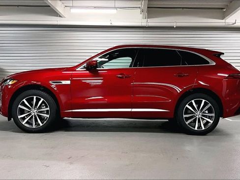 New 2026 Jaguar F-PACE R-Dynamic S image 3