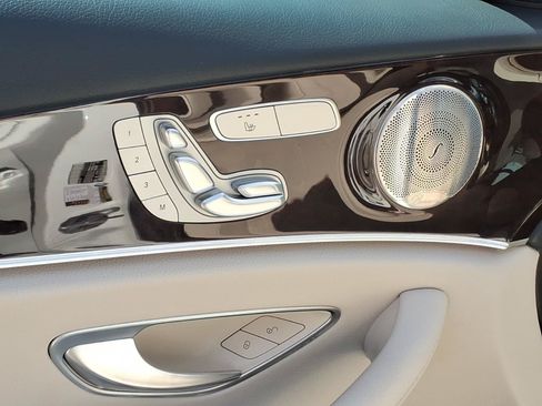 Used 2023 Mercedes-Benz E 350 4MATIC Sedan image 21