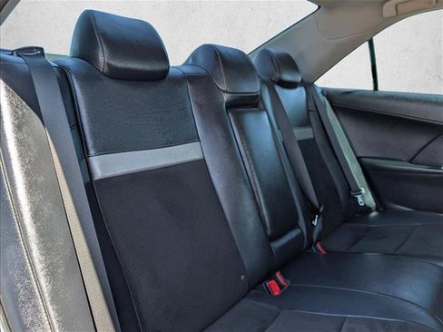 Used 2012 Toyota Camry SE w/ Leather Pkg FWD image 26