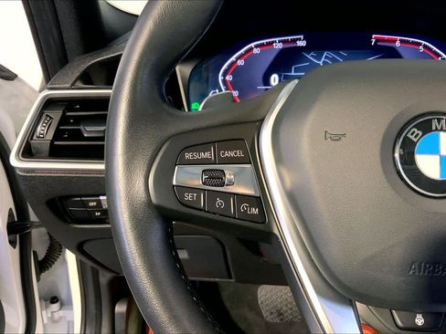 Used 2020 BMW 330i xDrive Sedan w/ Premium Package image 27