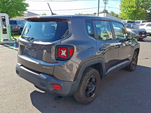 Used 2016 Jeep Renegade Sport w/ Power & Air Group AWD/4WD image 5