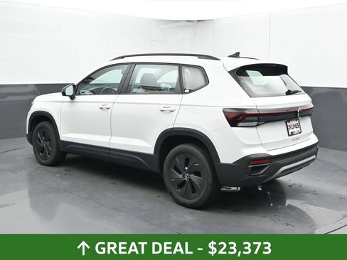 Used 2026 Volkswagen Taos S FWD image 11