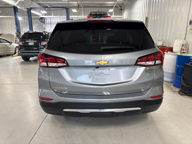 Used 2024 Chevrolet Equinox LT AWD/4WD image 8