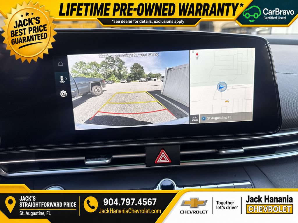 Used 2025 Hyundai Elantra SEL FWD image 13