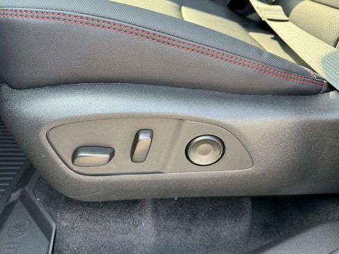 New 2026 Chevrolet Traverse RS w/ LPO, Floor Liner Package image 9