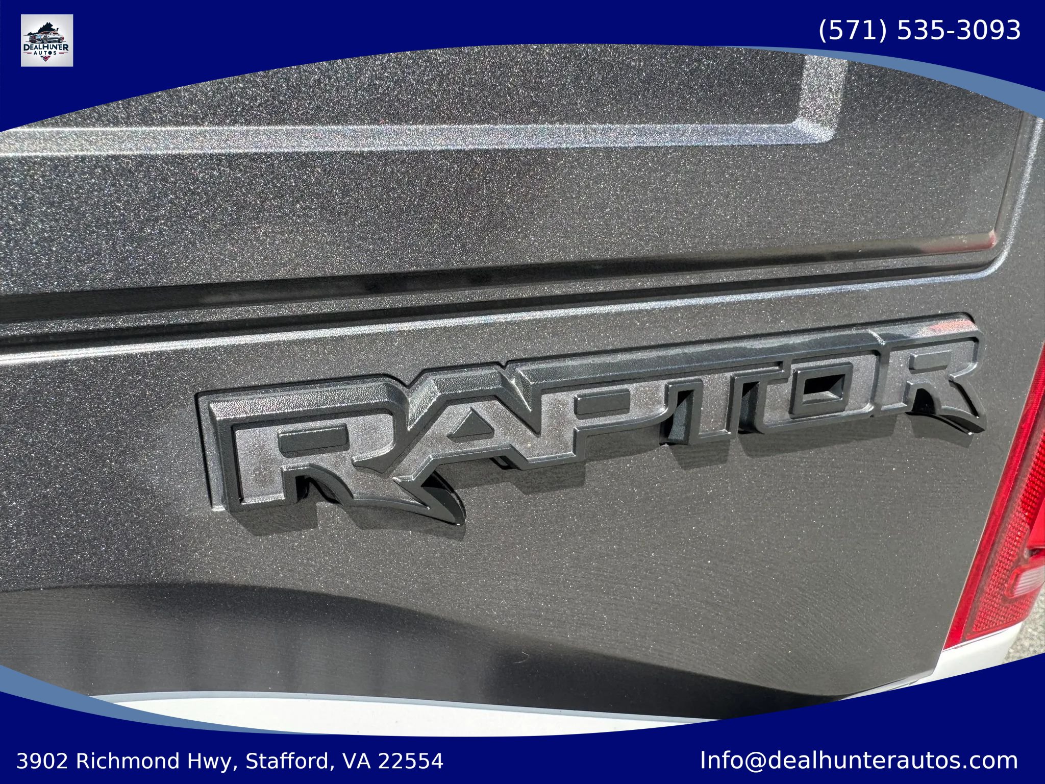 Used 2018 Ford F150 Raptor w/ Equipment Group 801A Mid AWD/4WD image 16