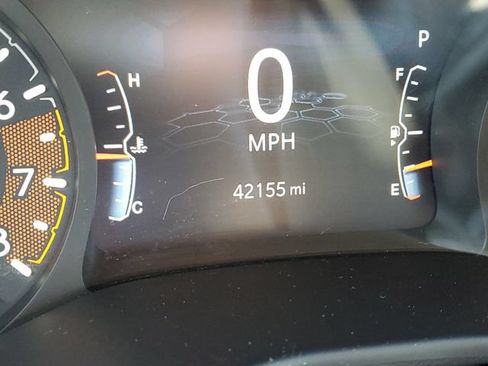 Used 2023 Jeep Compass Latitude AWD/4WD image 10