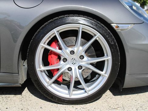 Used 2013 Porsche 911 Carrera 4S AWD/4WD image 37