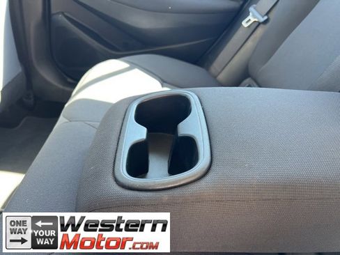 Used 2023 Toyota Corolla LE image 17