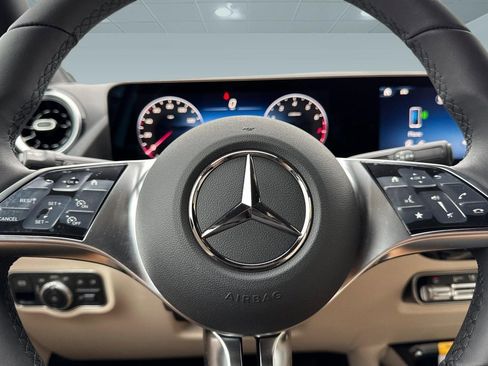 Used 2026 Mercedes-Benz GLA 250 image 15
