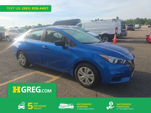 Used 2021 Nissan Versa S image 1