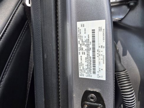 Used 2022 Ford F150 Platinum w/ Equipment Group 701A High AWD/4WD image 18