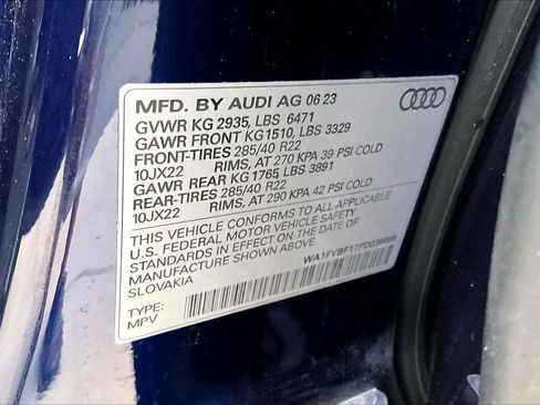 Used 2023 Audi Q8 Prestige AWD/4WD image 35