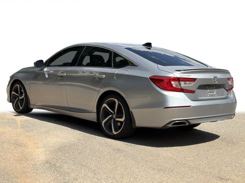 Used 2022 Honda Accord Sport image 24