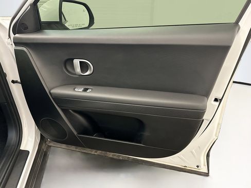 Used 2024 Hyundai Ioniq 5 SEL AWD/4WD image 34