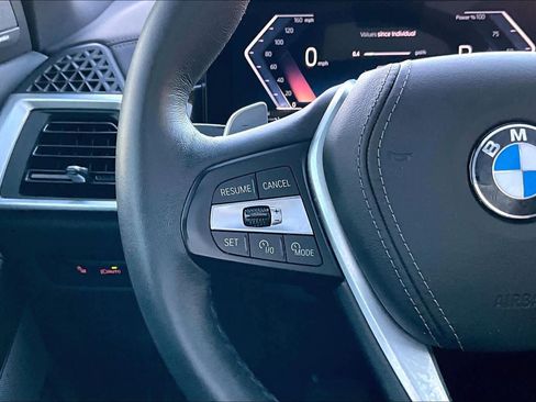 Used 2025 BMW X5 sDrive40i w/ Premium Package image 23